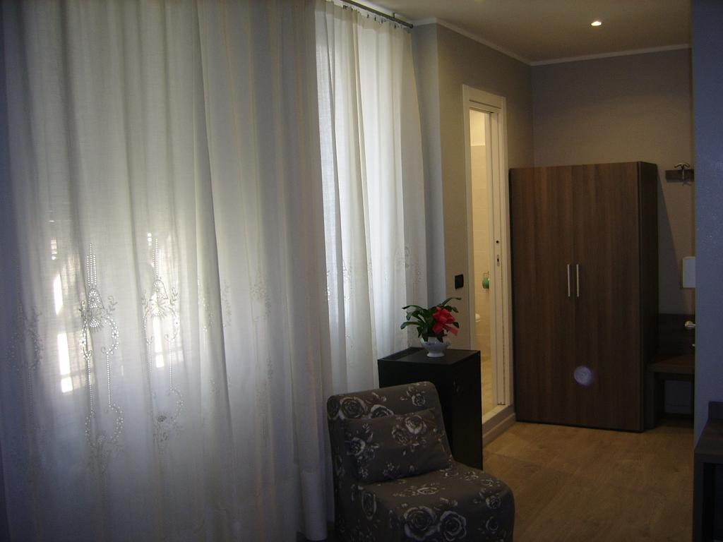 Fiorenza & Banksia Meuble 2* Alassio