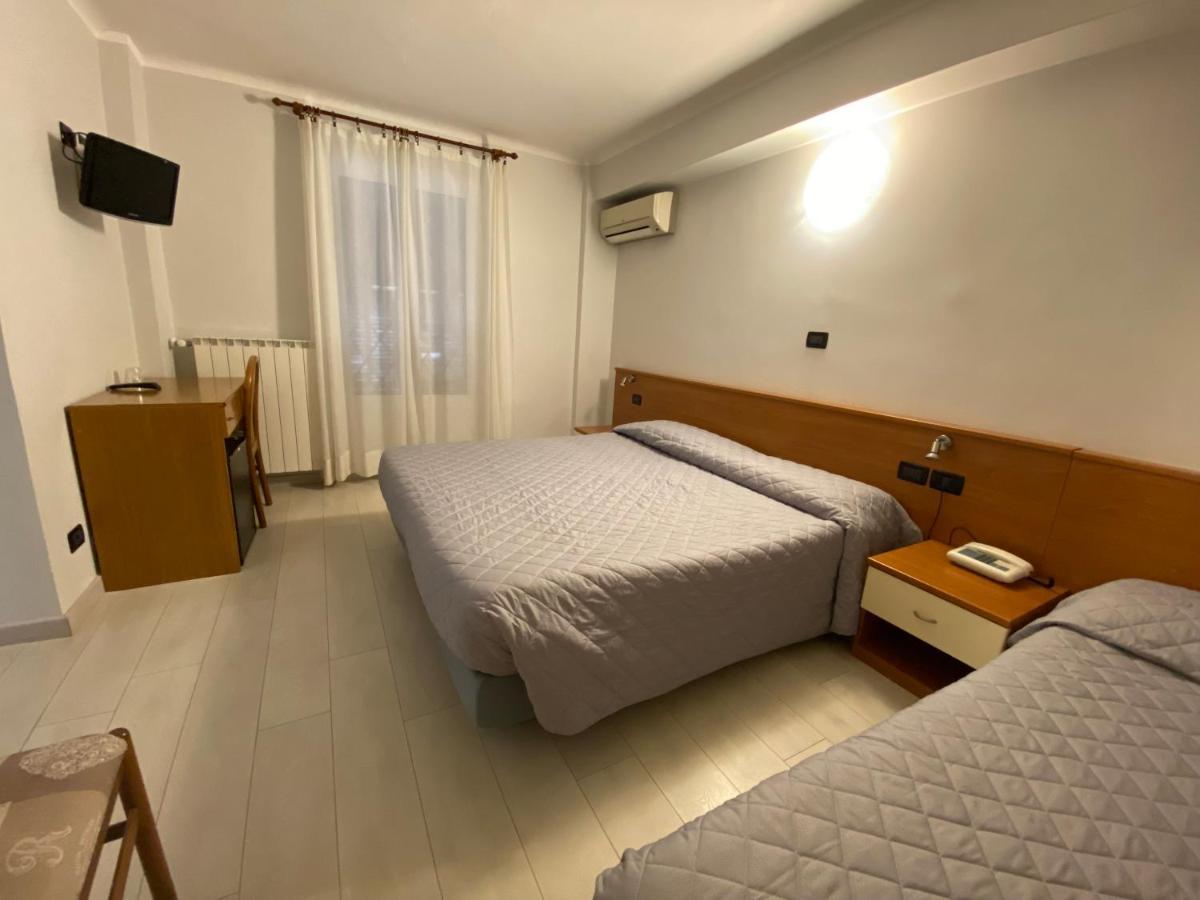 Fiorenza & Banksia Meuble Hotel Alassio