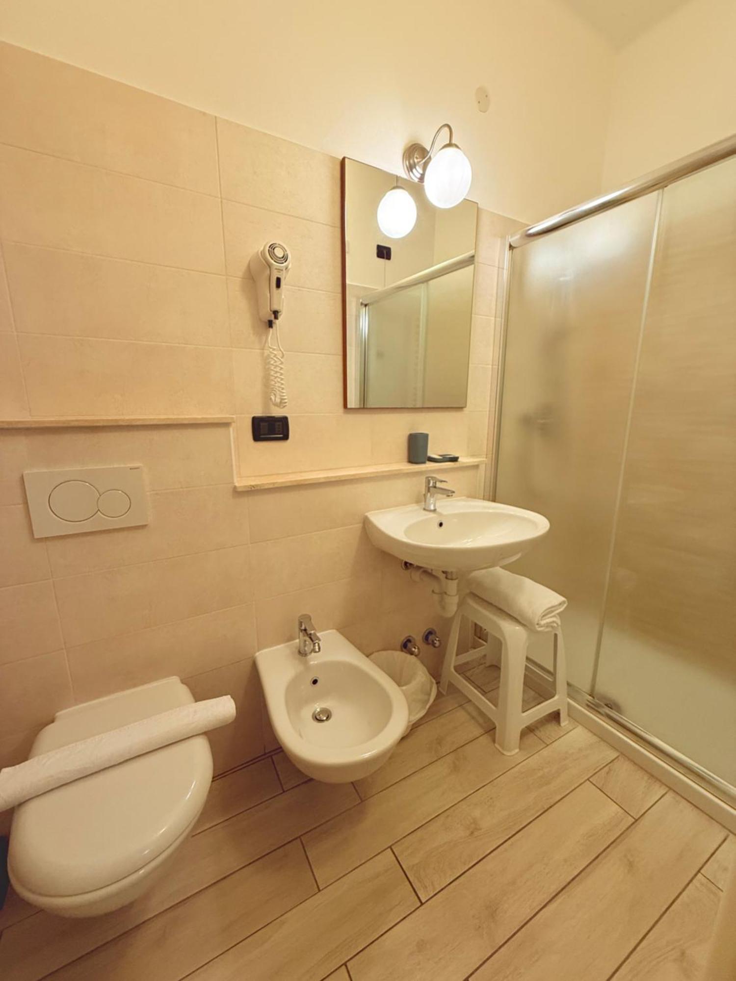 Fiorenza & Banksia Meuble 2* Alassio