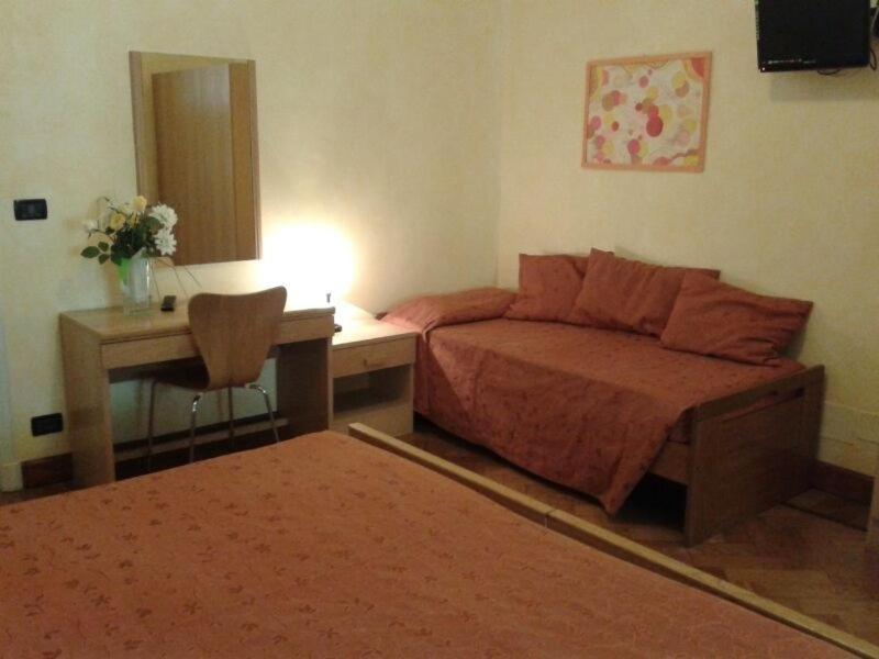 Fiorenza & Banksia Meuble 2* Alassio