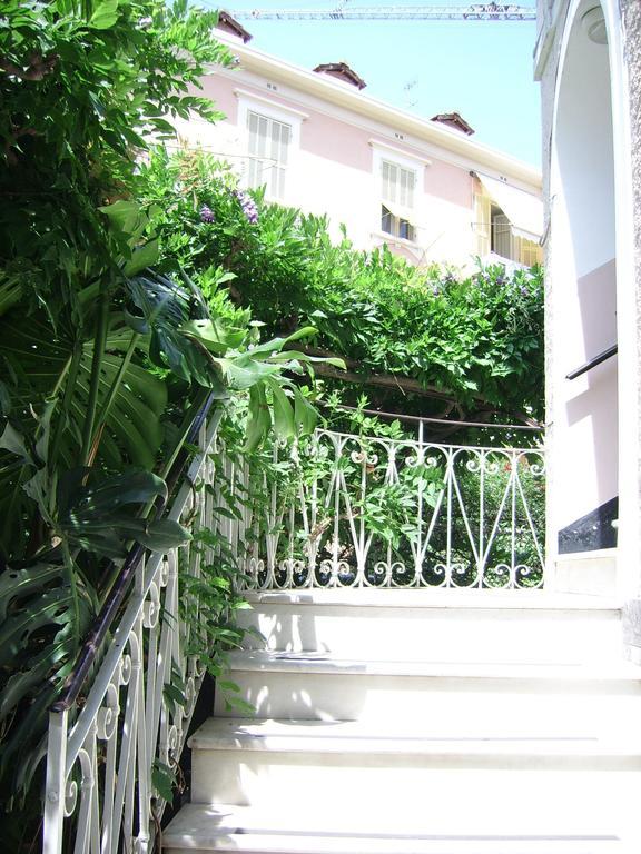 Hotel Fiorenza & Banksia Meuble Alassio